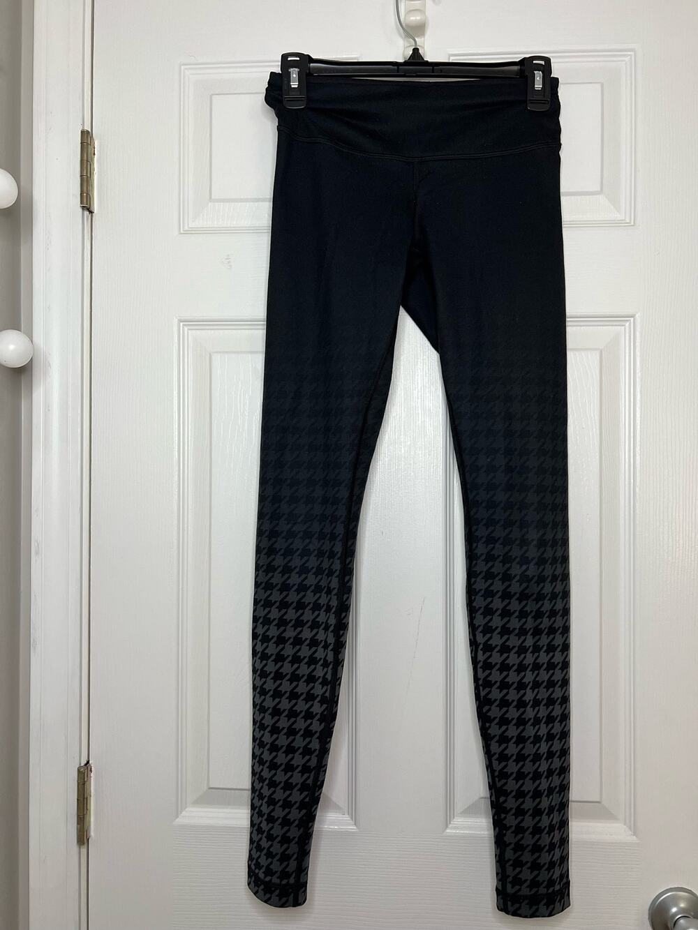 Lululemon Basic Black Leggings Sz:4